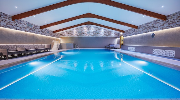 Ashdown Park Hotel Swimming Pool